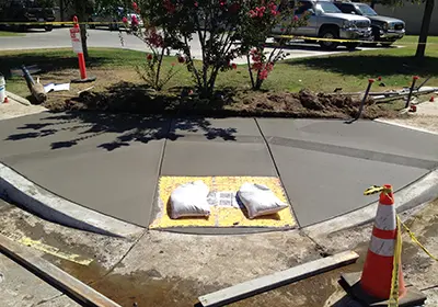 Commercial & Residential Concrete Sidewalk Installation