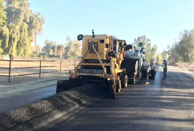 Asphalt Paving Services near Bakersfield, California