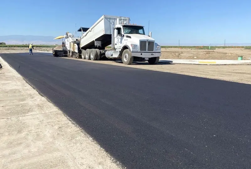 Commercial Asphalt Paving Experts near Shafter, CA